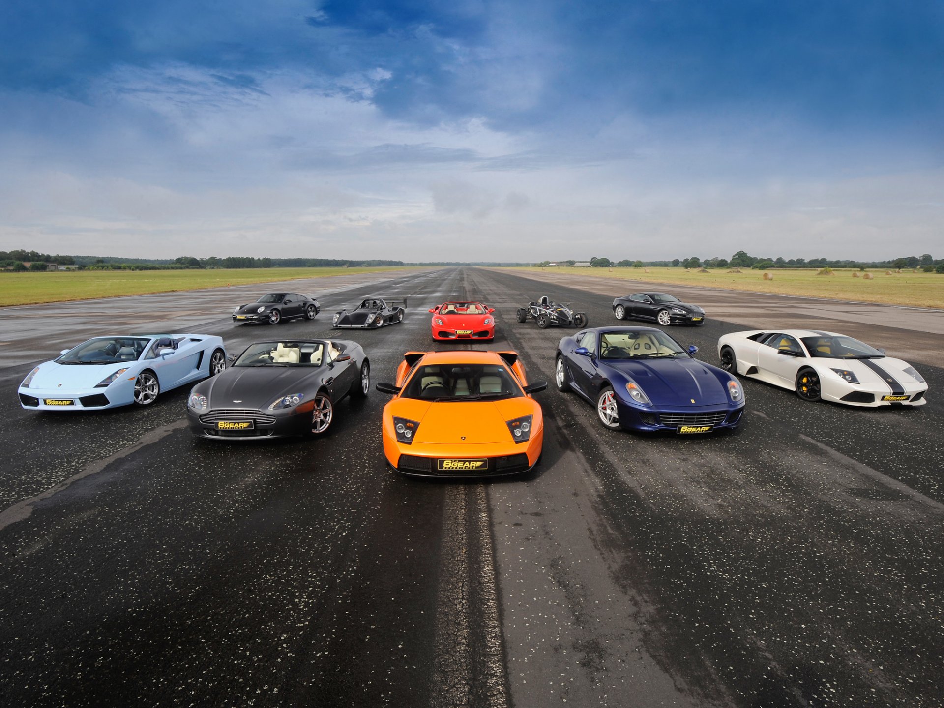 supersportwagen gemischt lamborghini gallardo spyder aston martin v8 vantage roadster lamborghini murcielago sv ferrari 599 murciélago lp 640 porsche 911 turbo caparo t1 ferrari f430 spider ariel atom aston martin dbs startbahn himmel