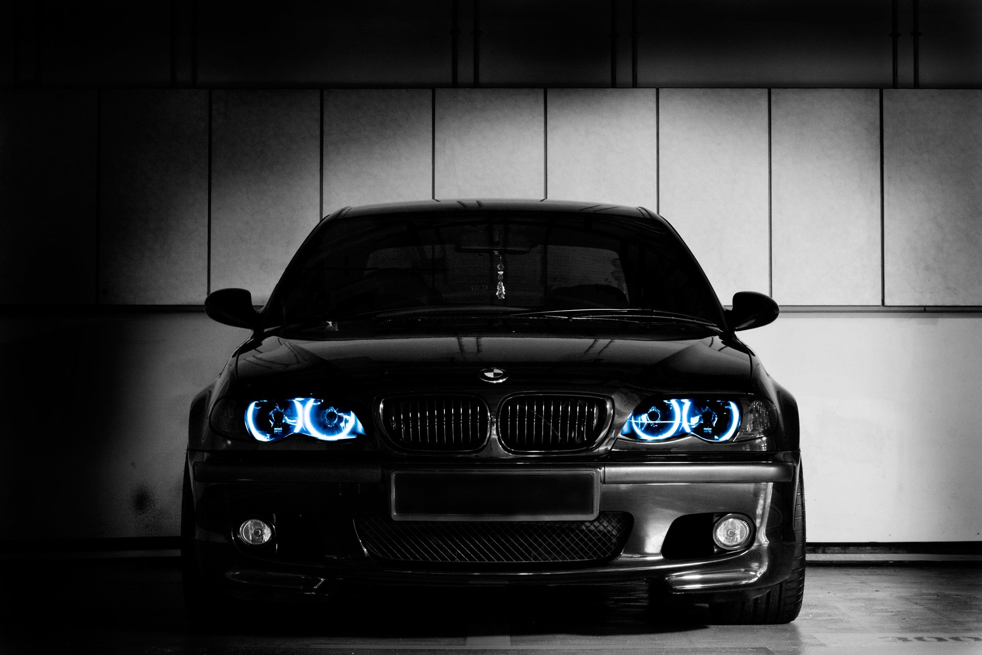 bmw headlights blue light