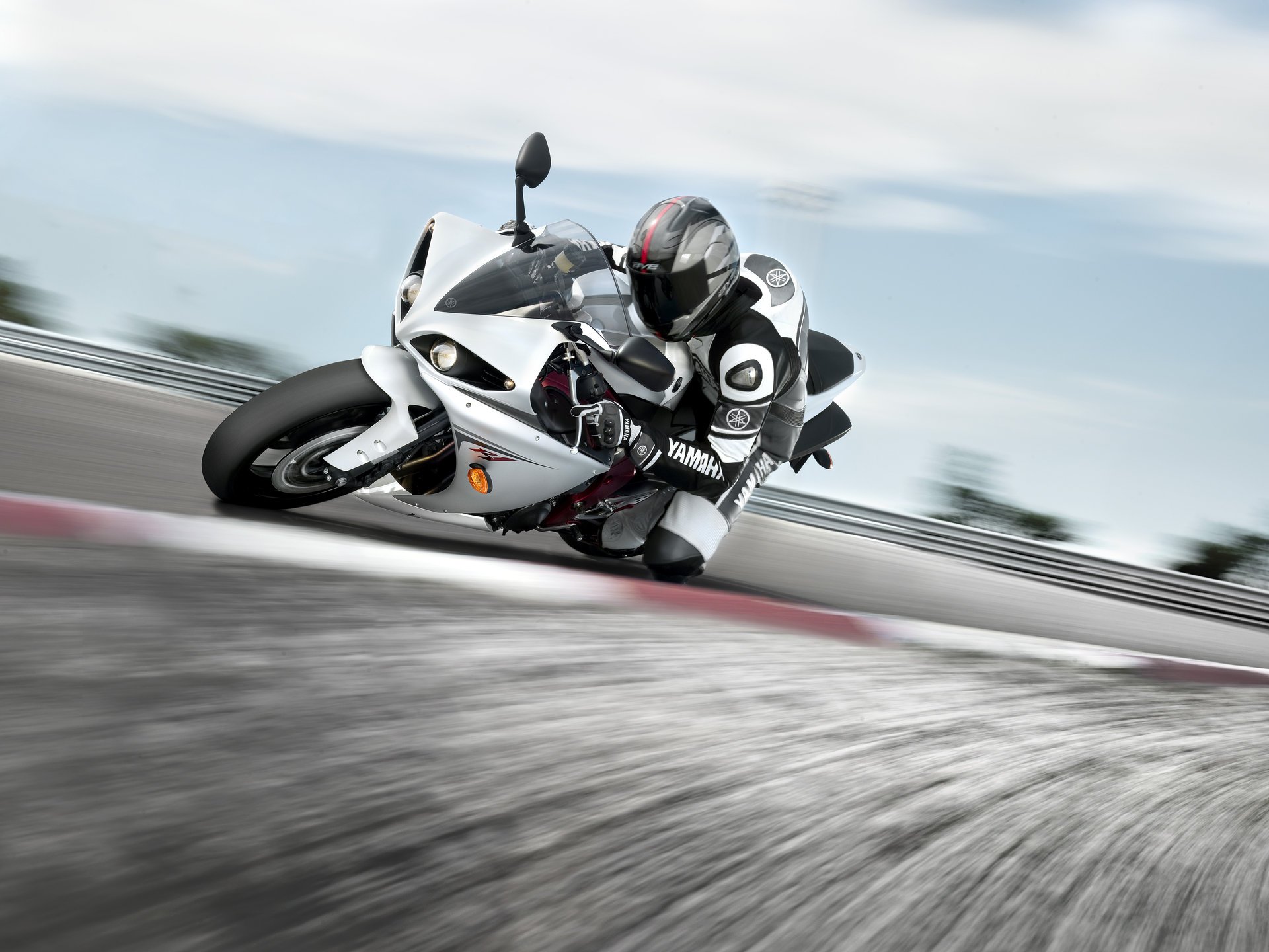 yamaha r1 yamaha wallpaper motorcycle bike racer speed rides track