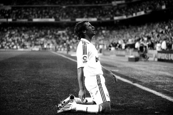 Foto en blanco y negro del real Madrid