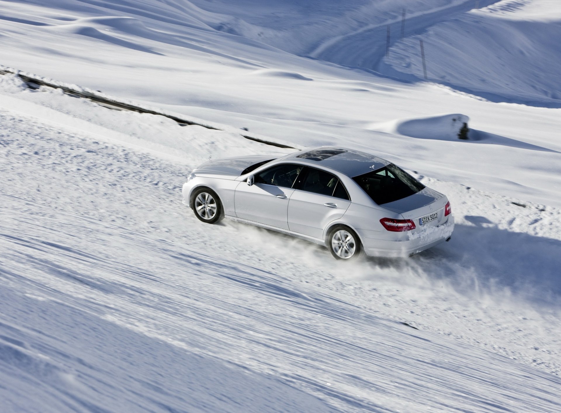 mercedes-benz 4matic automobili inverno