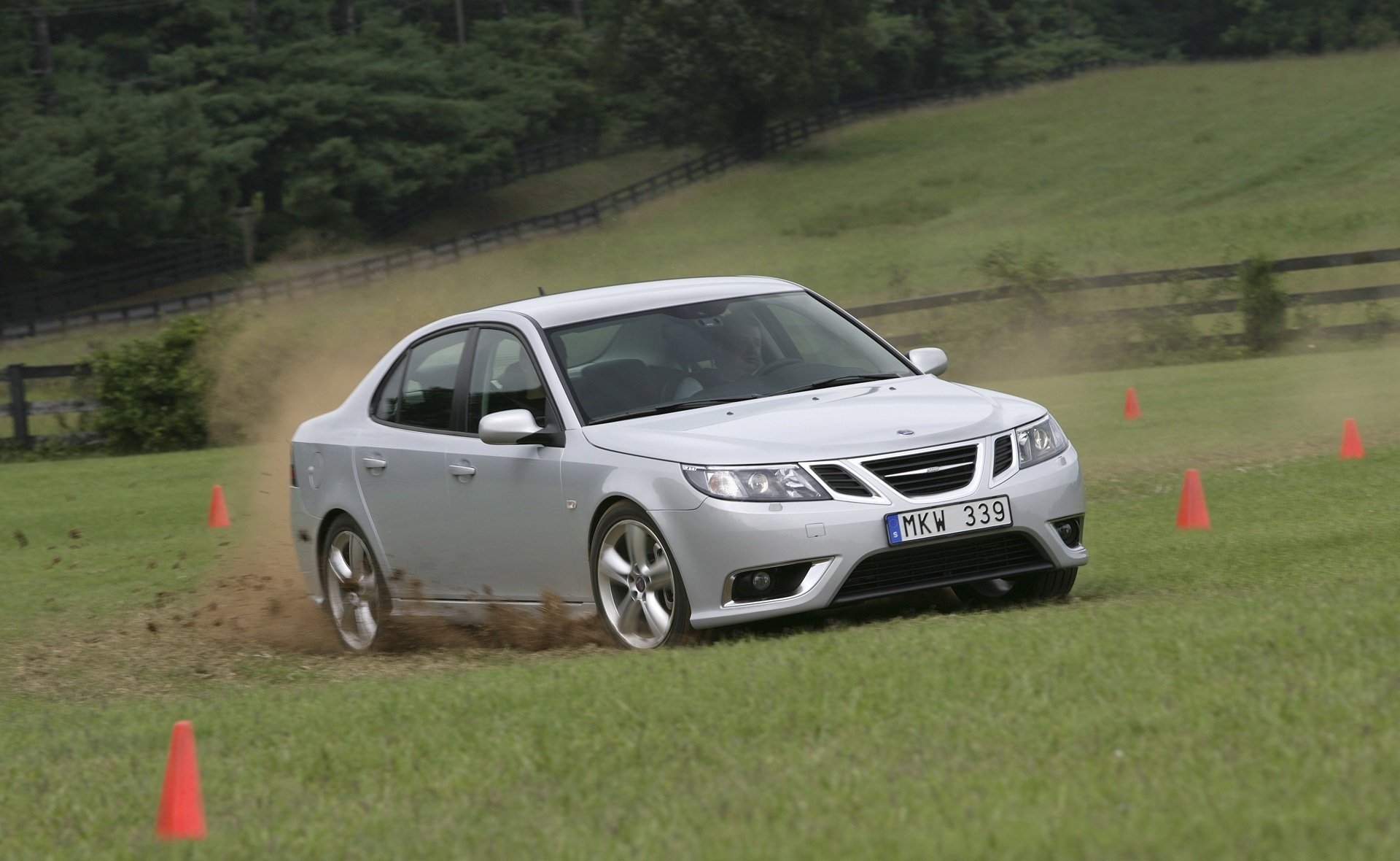 machinery grey green saab