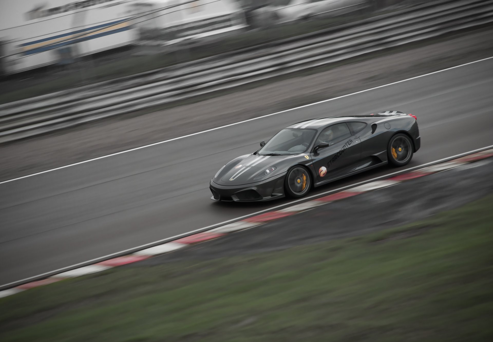 ferrari f430 pista velocità