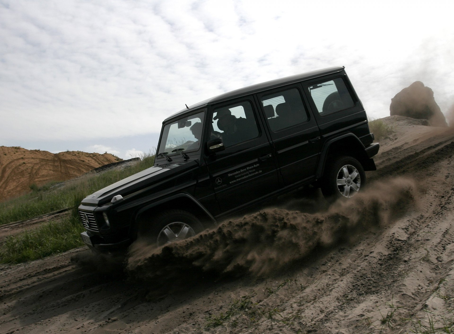 machinery mercedes-benz gelika sand travel