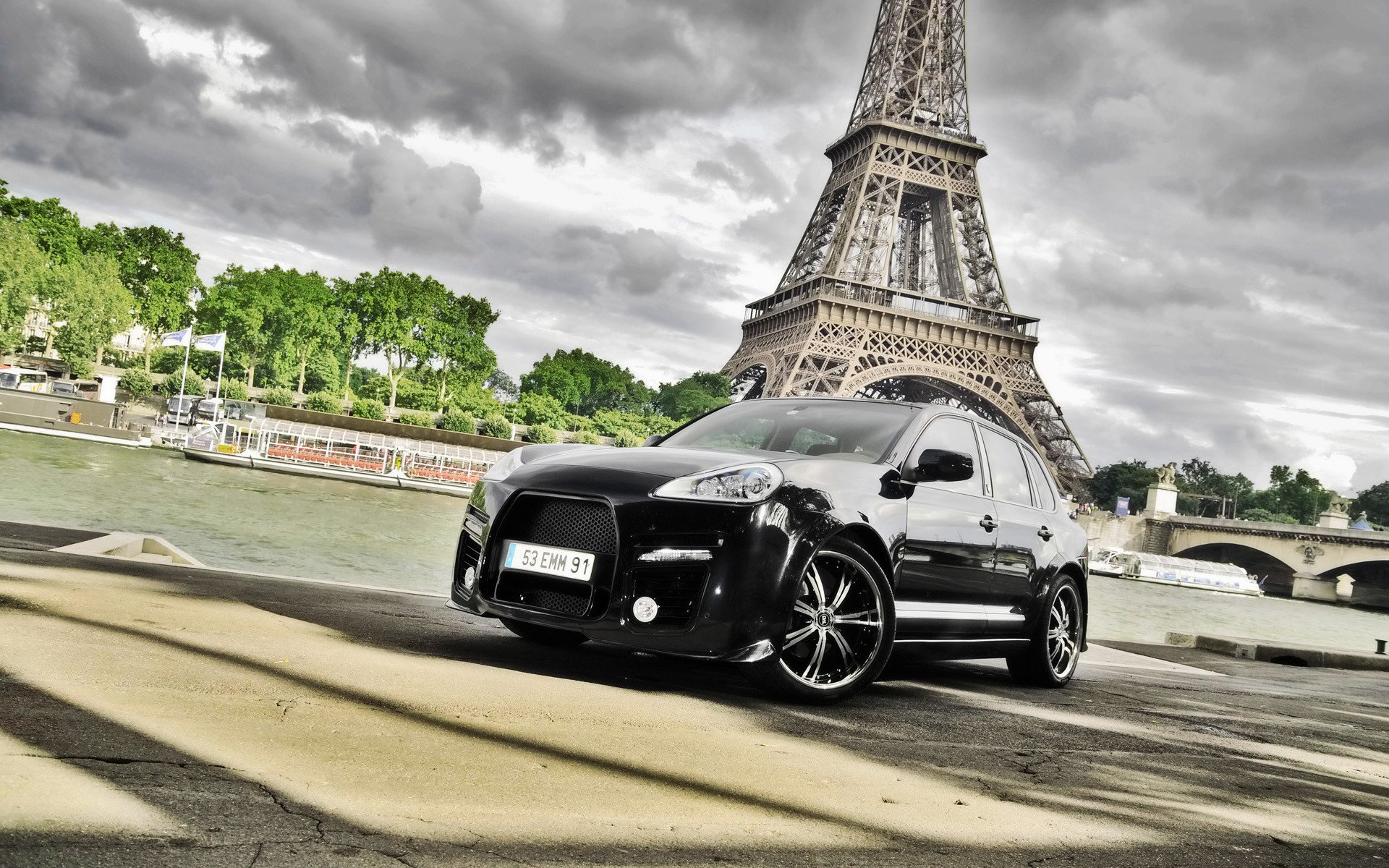 machine car paris tower eiffel