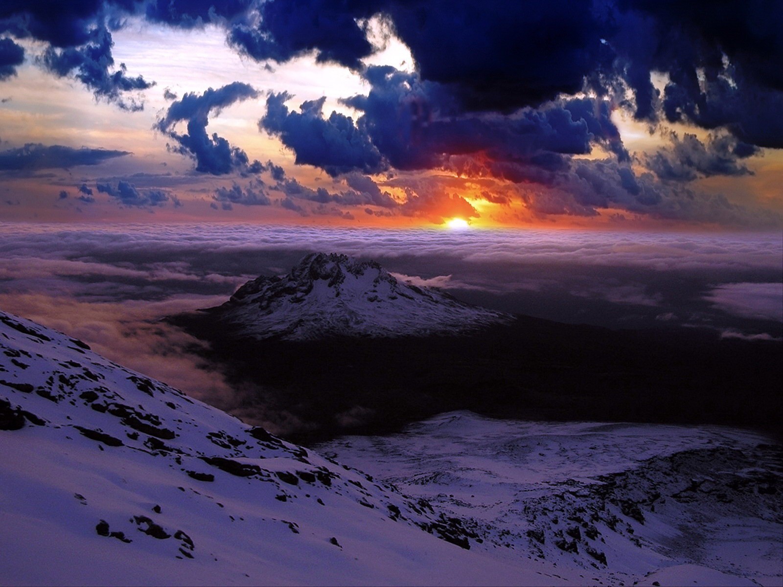 sonnenuntergang berge wolken