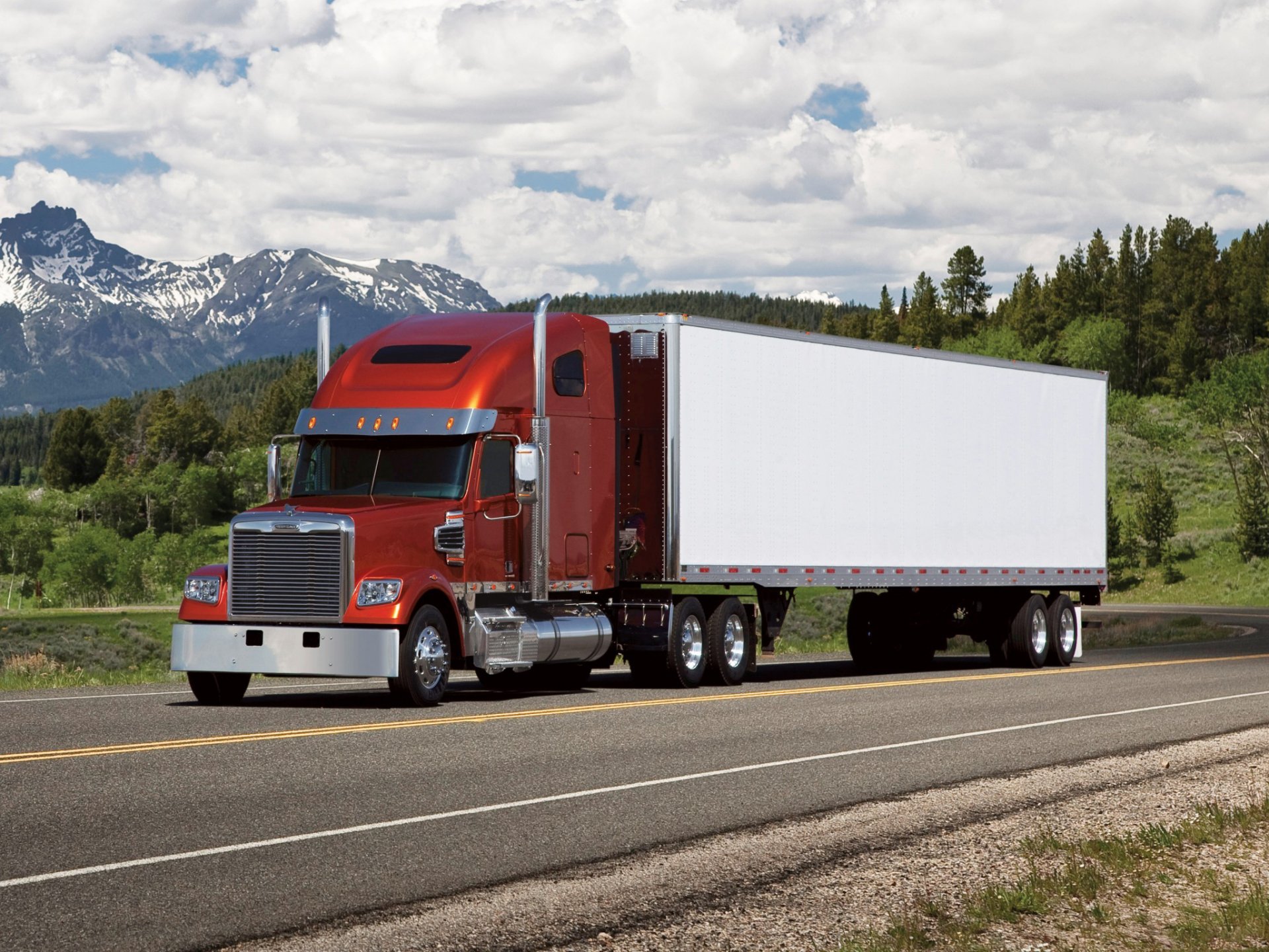 voitures freightliner camion