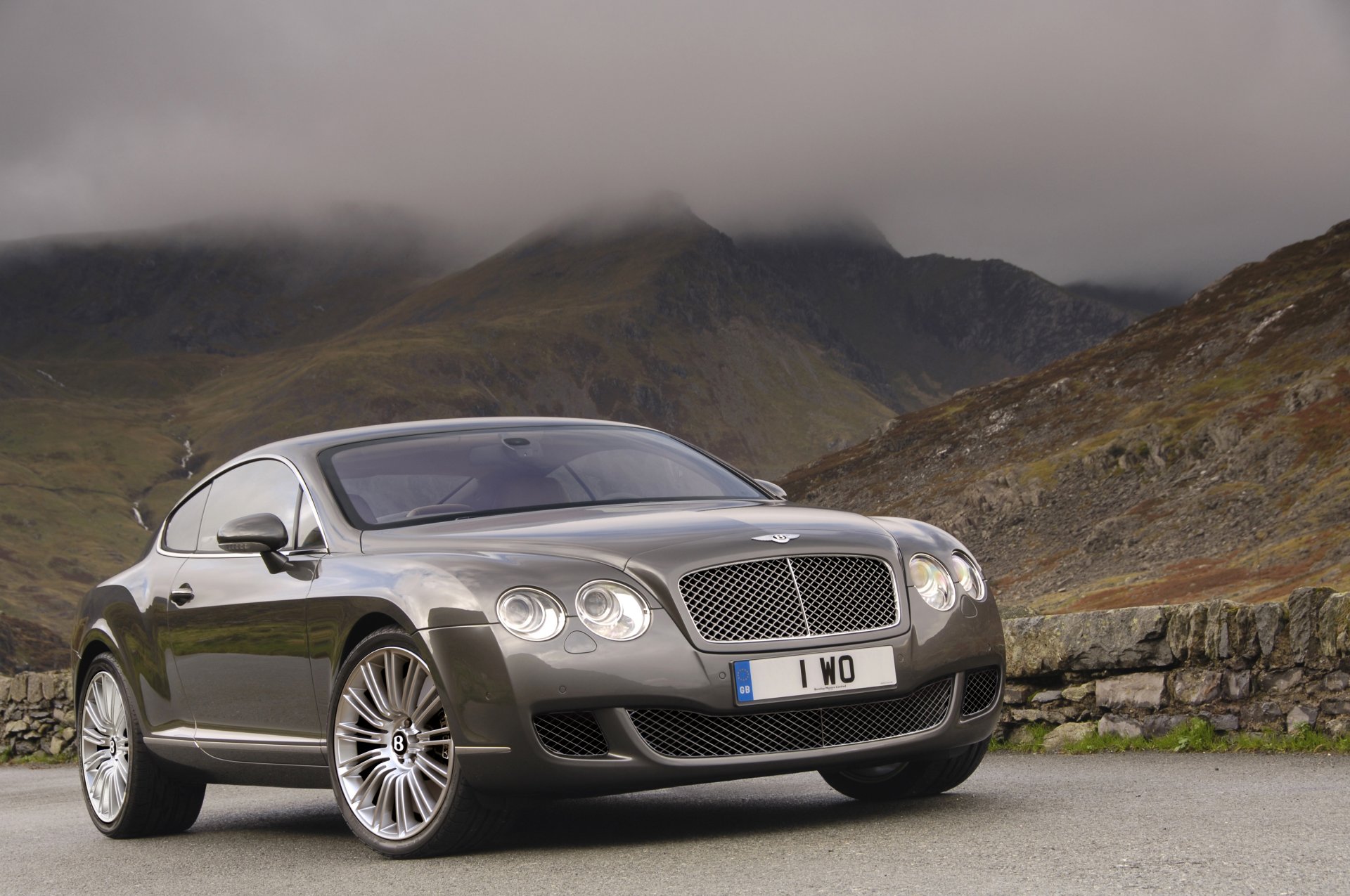 bentley coupé caro