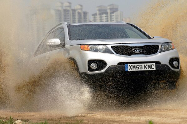 Voiture de kia sorento dans le jet