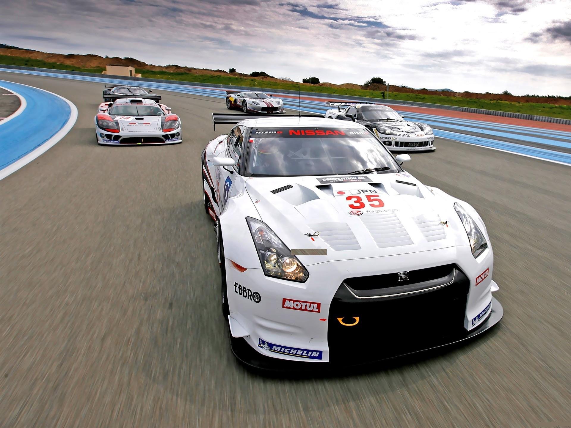 course supercars nissan