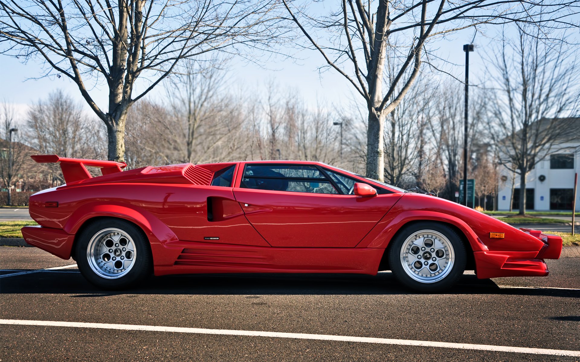 lamborghini rouge puissance vitesse