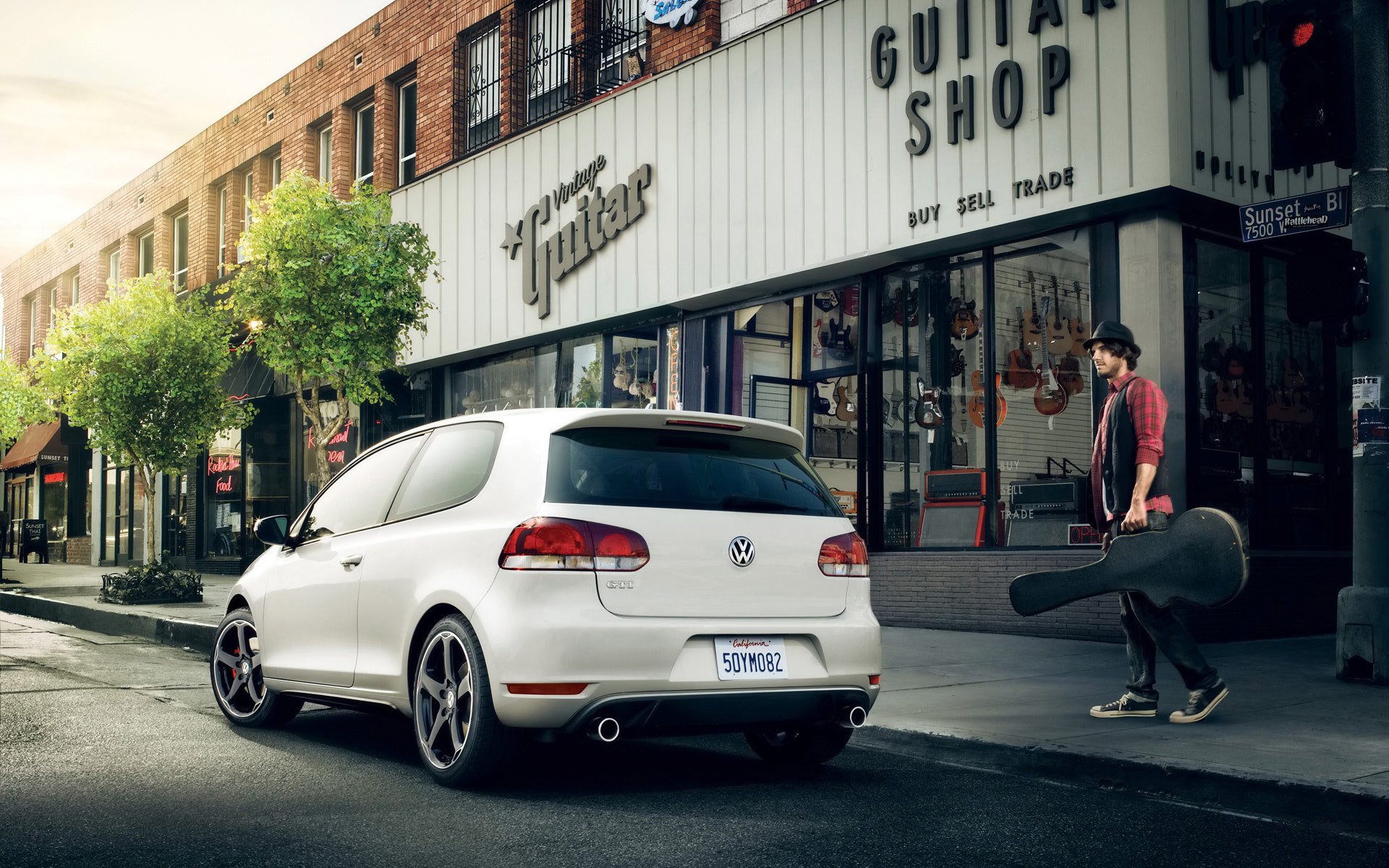 auto hombre chicos tiendas hombres niños música volkswagen golf carretera casa acera