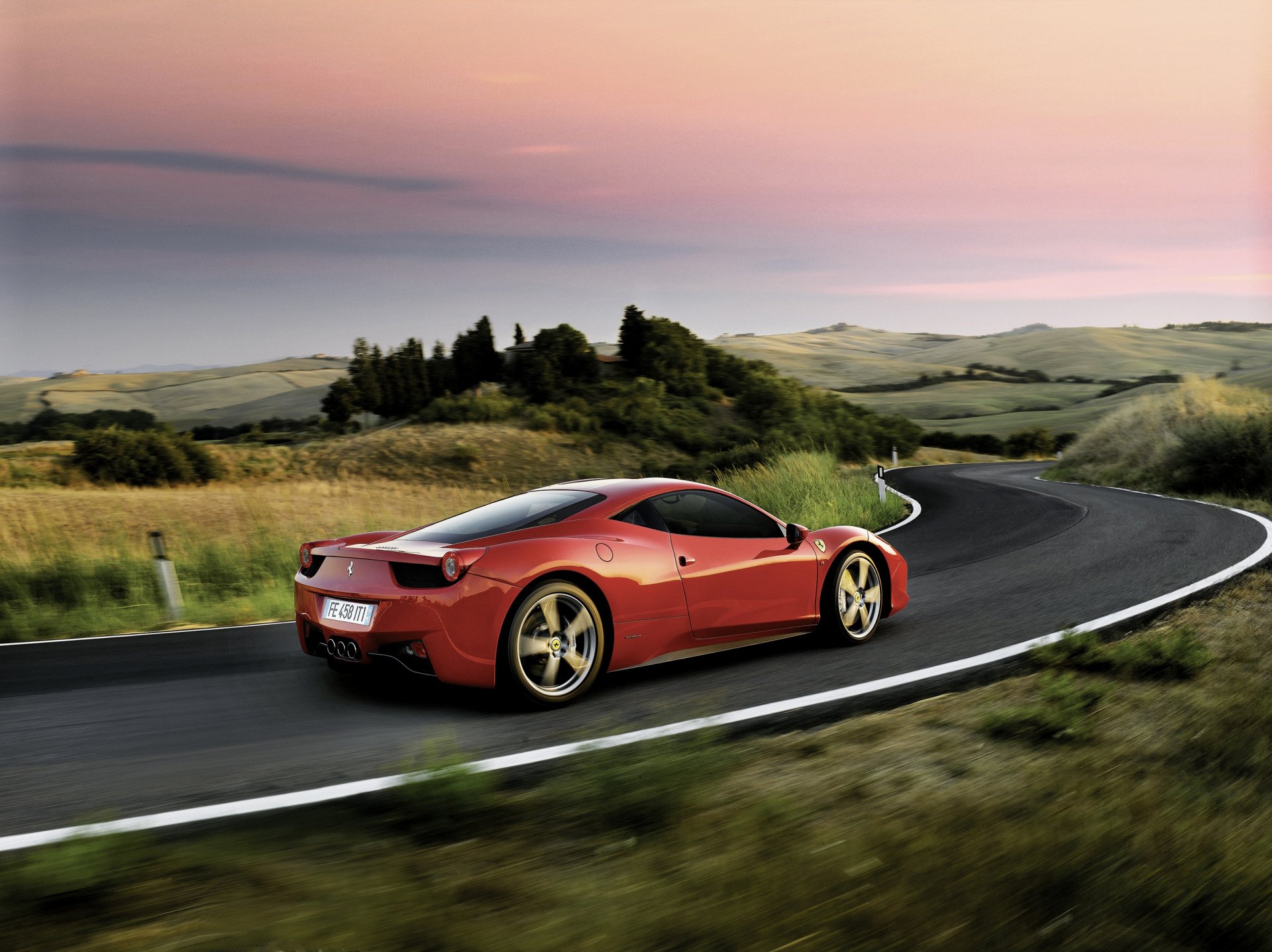 ferrari landschaft strecke