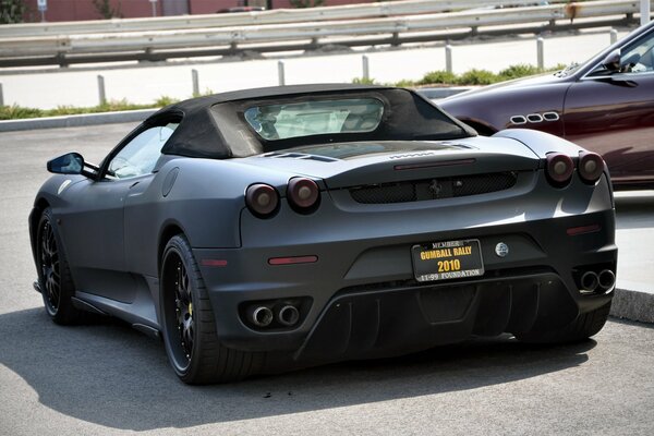 Matte Ferrari F 430 on the road