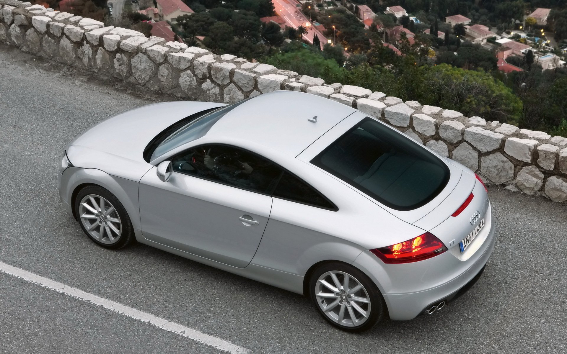 audi tt coupé bianco