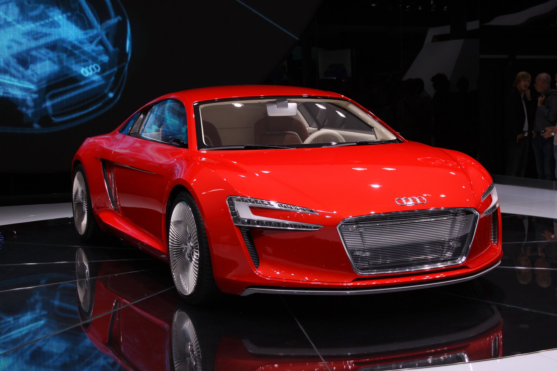 audi e-tron mostra