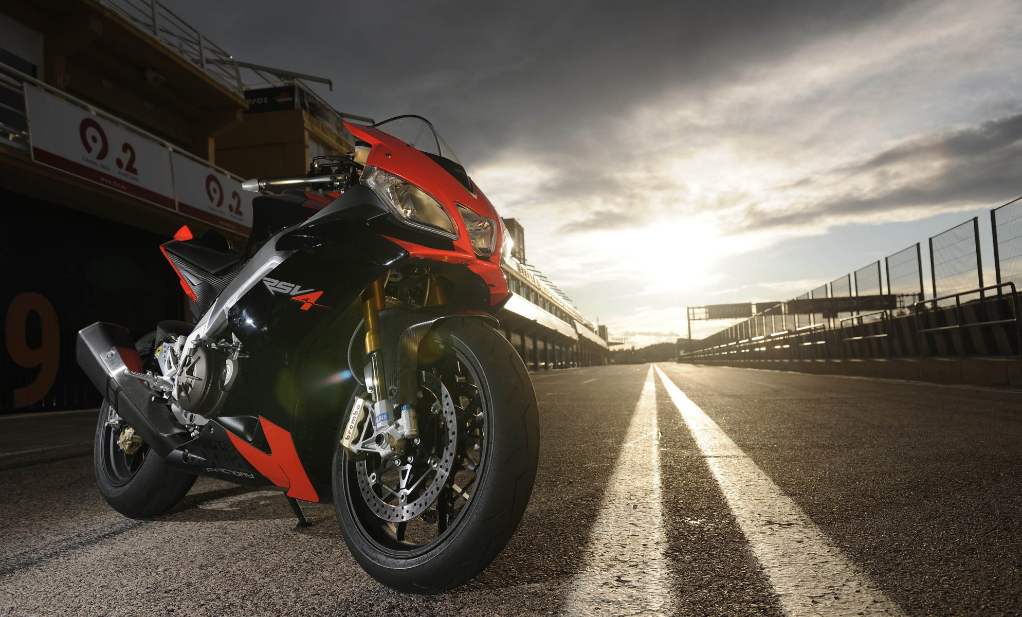 aprilia rsv4 велосипед