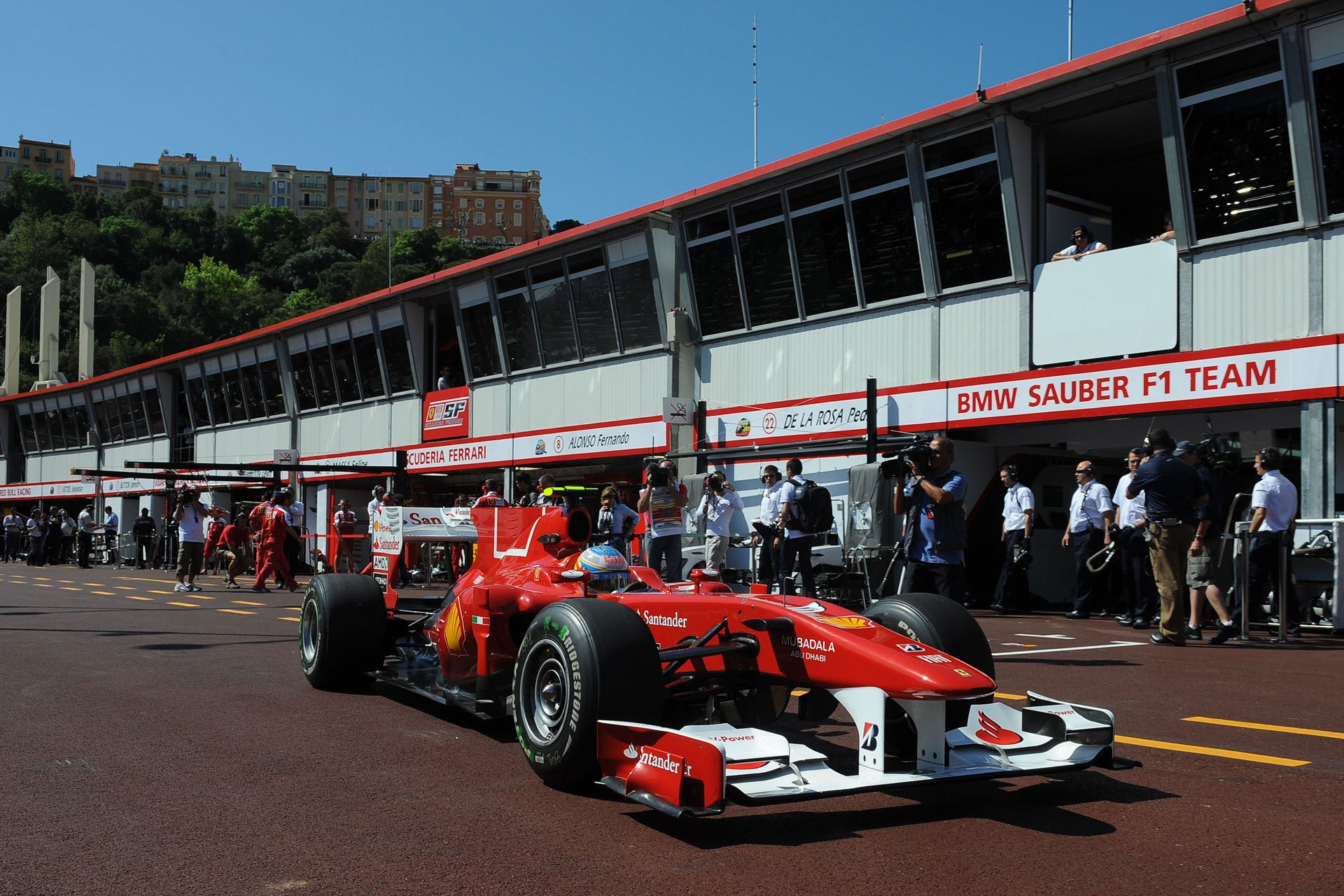 monte carlo 2010 f1 ferrari felipe massa formel 1 boxen