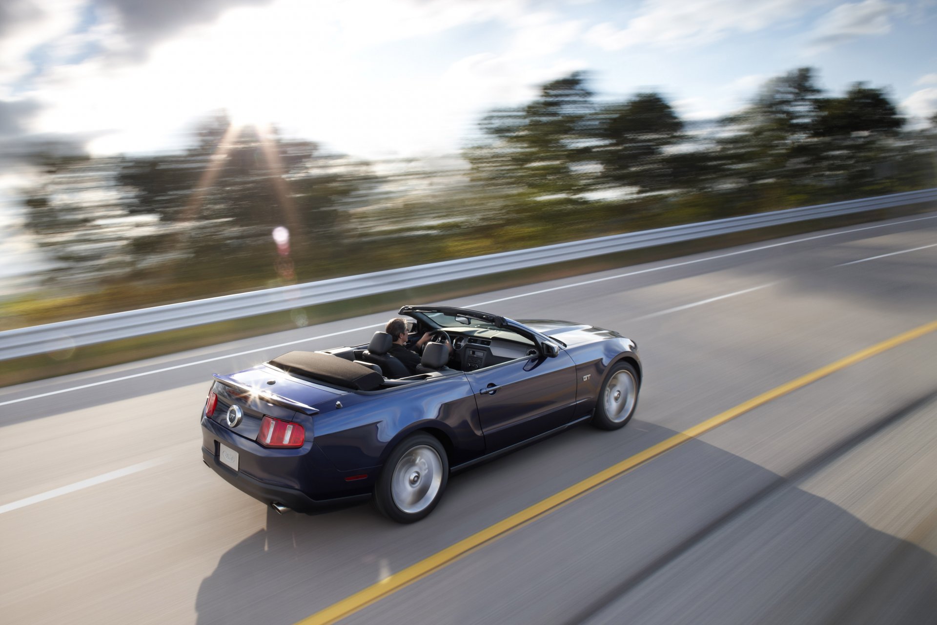 mustang gt strada velocità convertibile