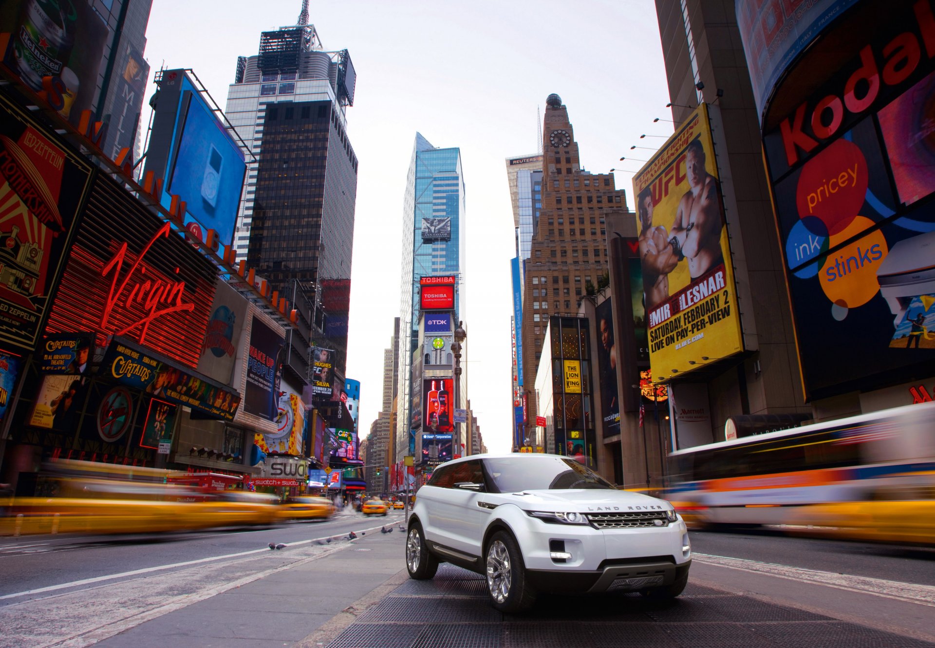 land rover lrx concept