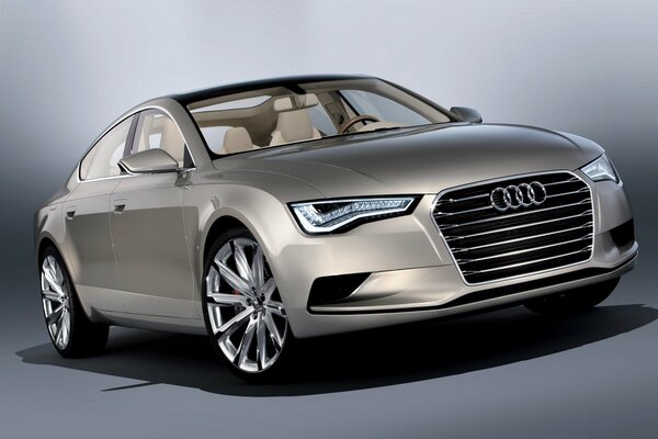 Les yeux d audi sont beaux comme une cascade