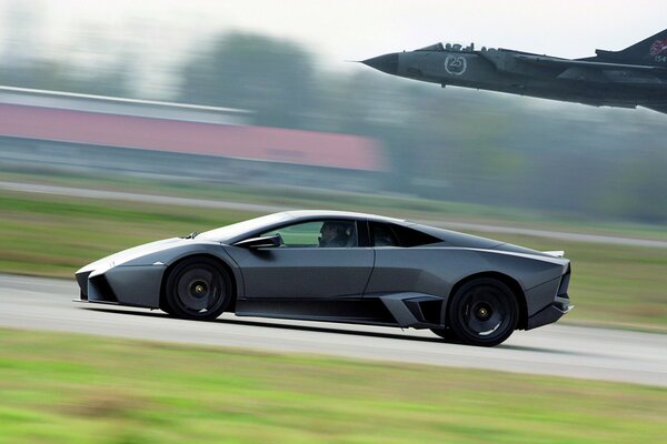 Belle blanc reventon Lamborghini