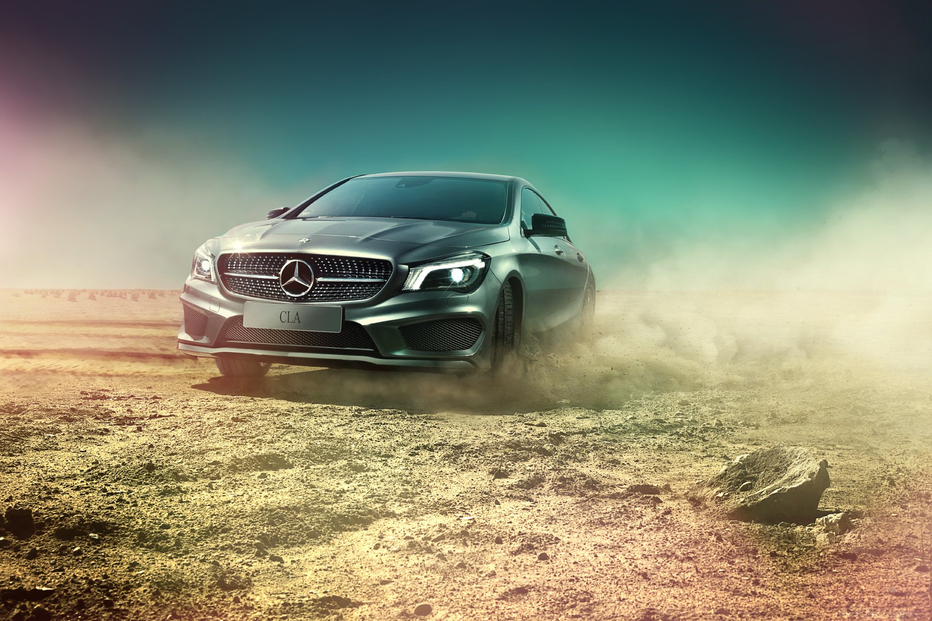 mercedes-benz cla-klasse cla amg c117 silvery desert dust drift