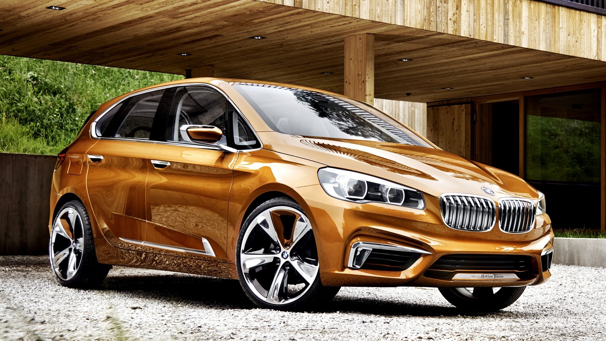 voiture bmw concept tourer en plein air orange bmw concept