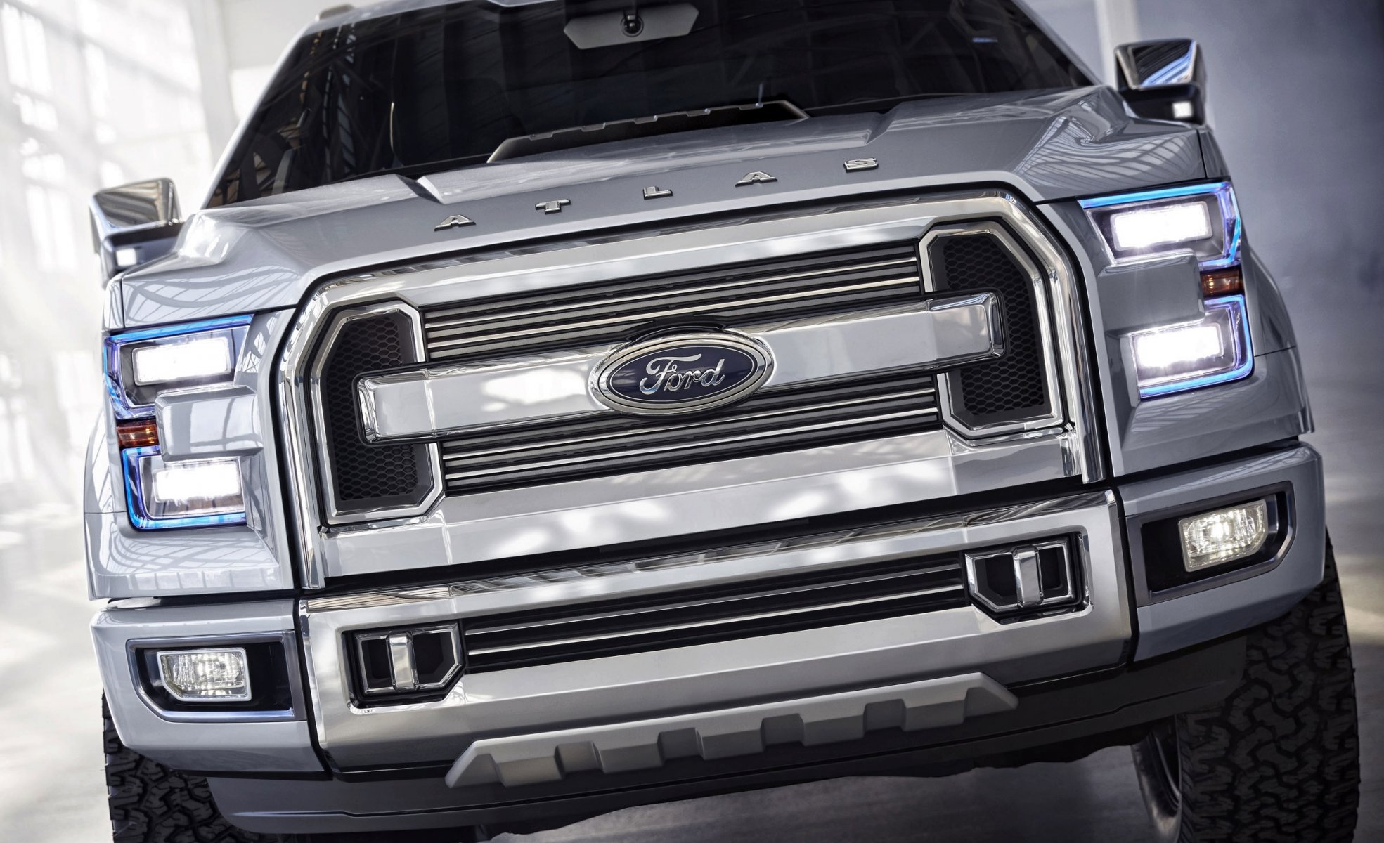 ford atlas-c jeep front logo grille light