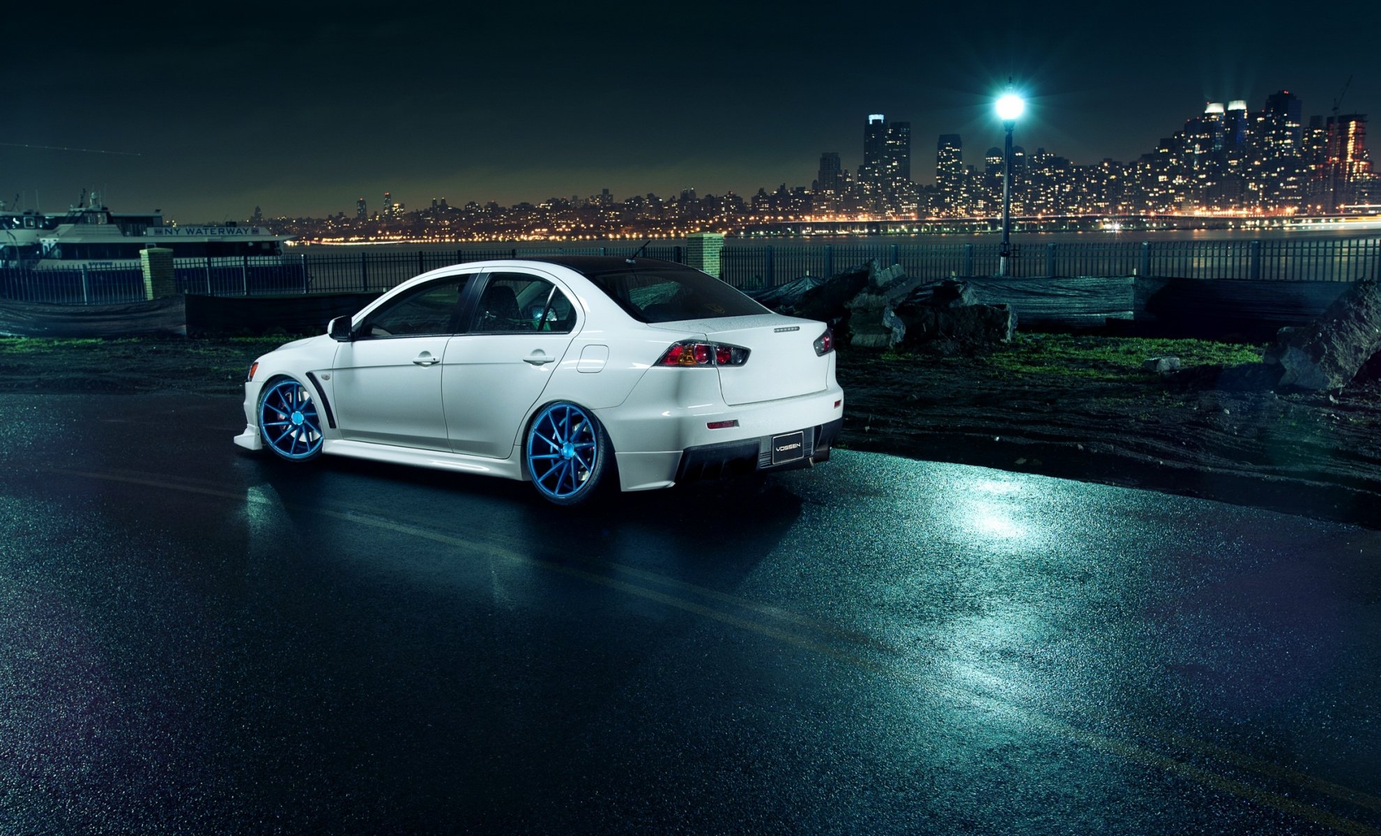 mitsubishi beruf evolution x vossen räder weiß hinten mitsubishi lancer evolutionär laterne stadt metropole nacht