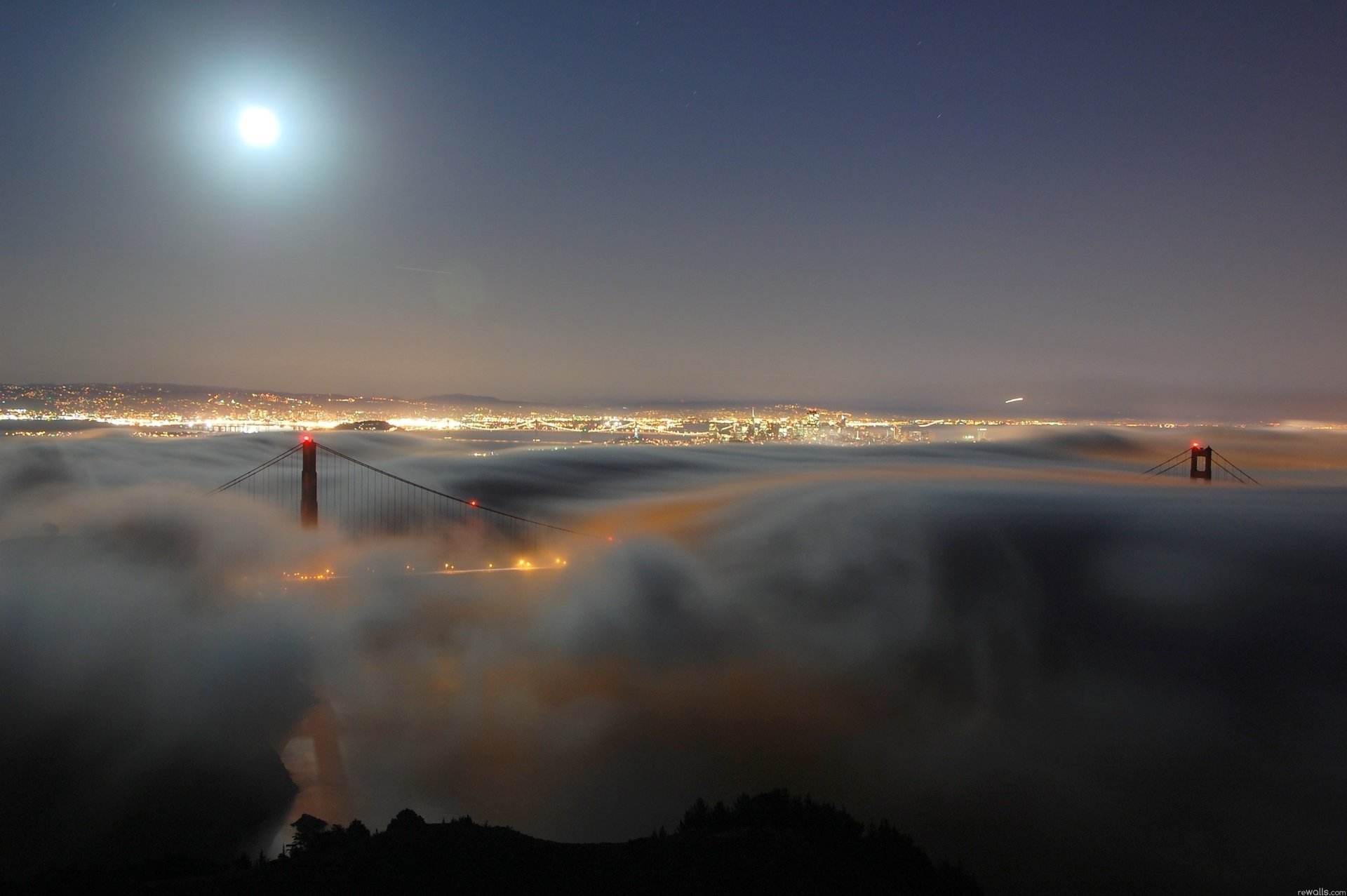 città luci nebbia foschia sera ponte notte luna