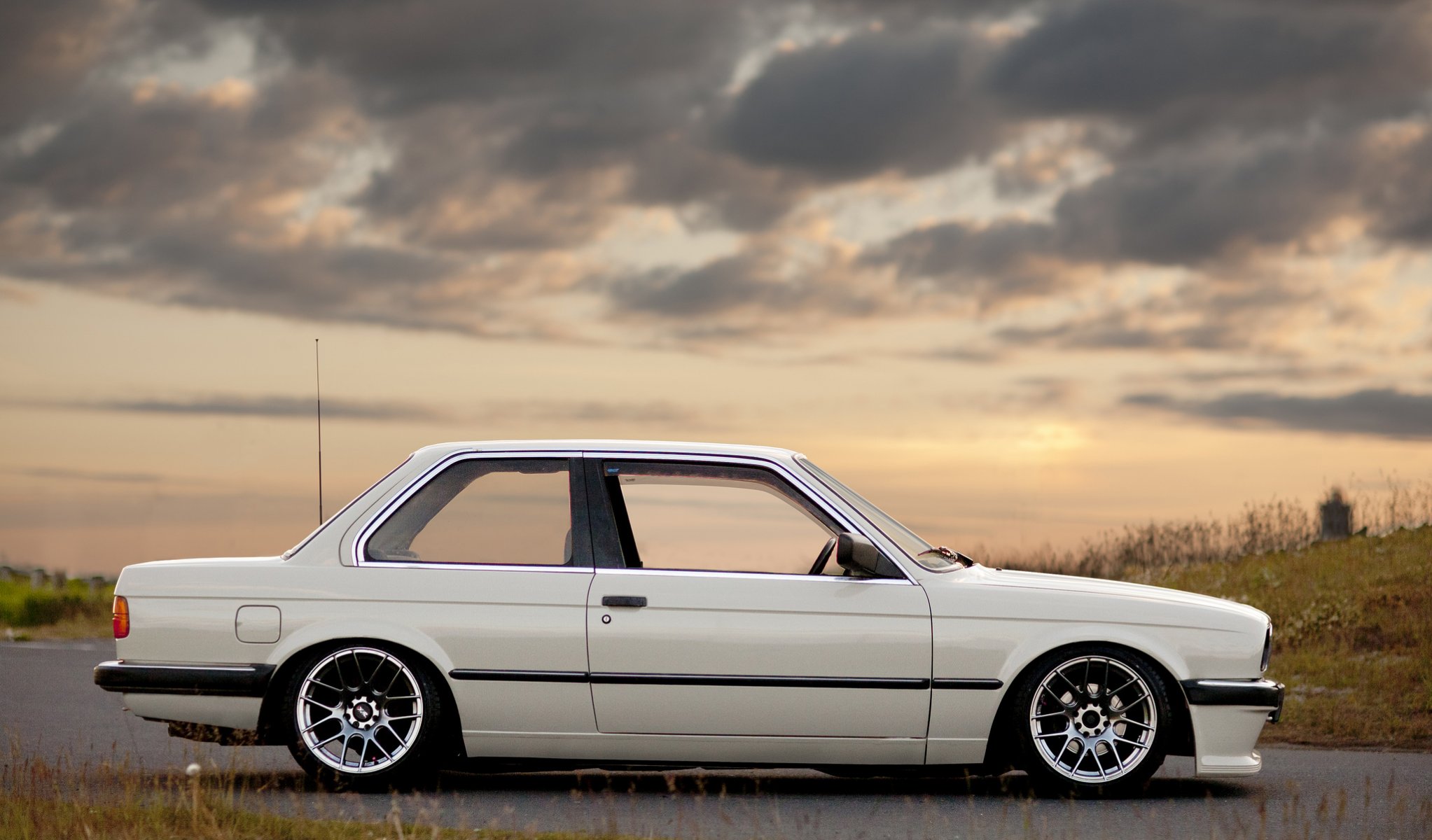 bmw e30 325i posición