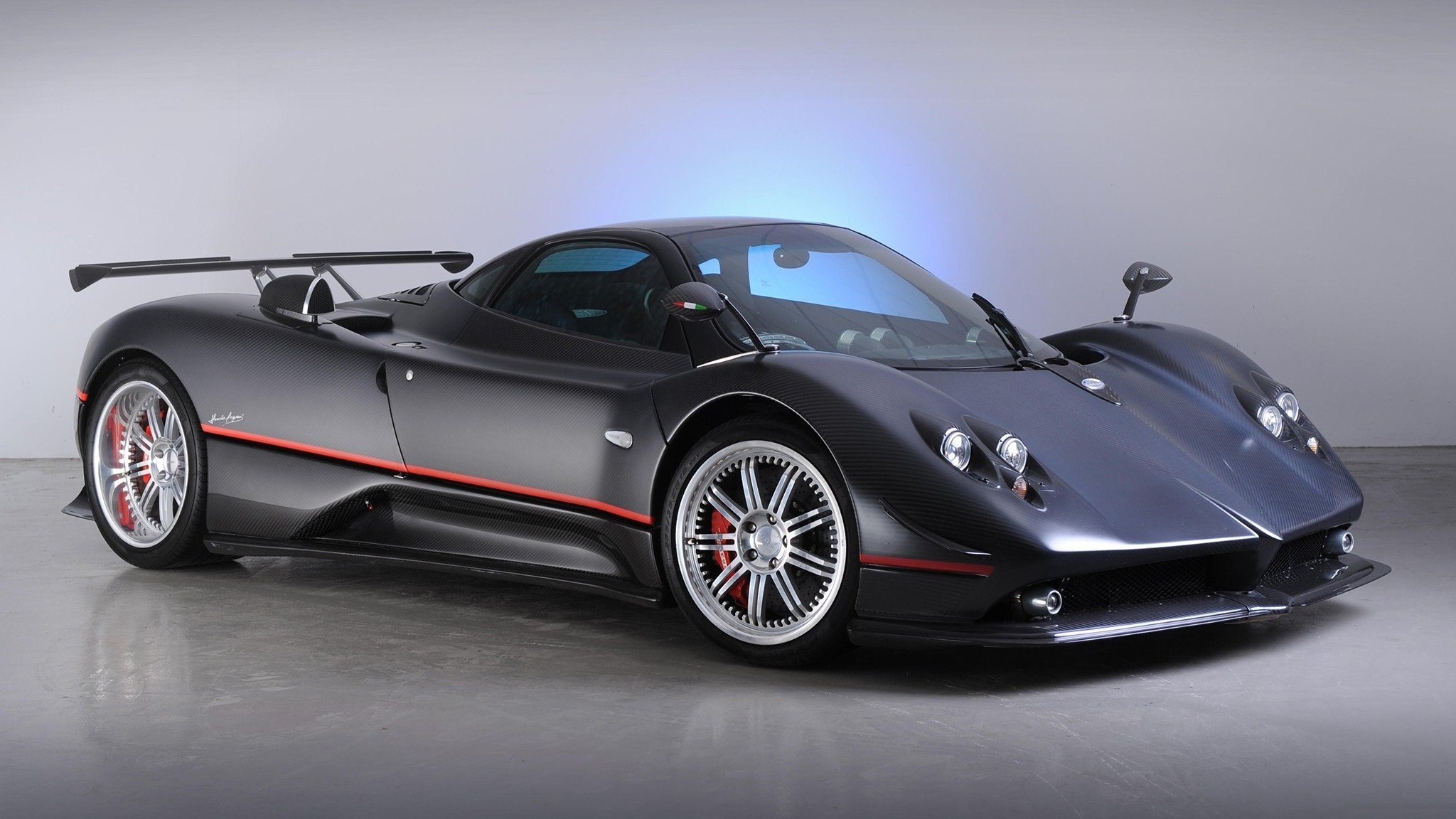 pagani zonda supercar