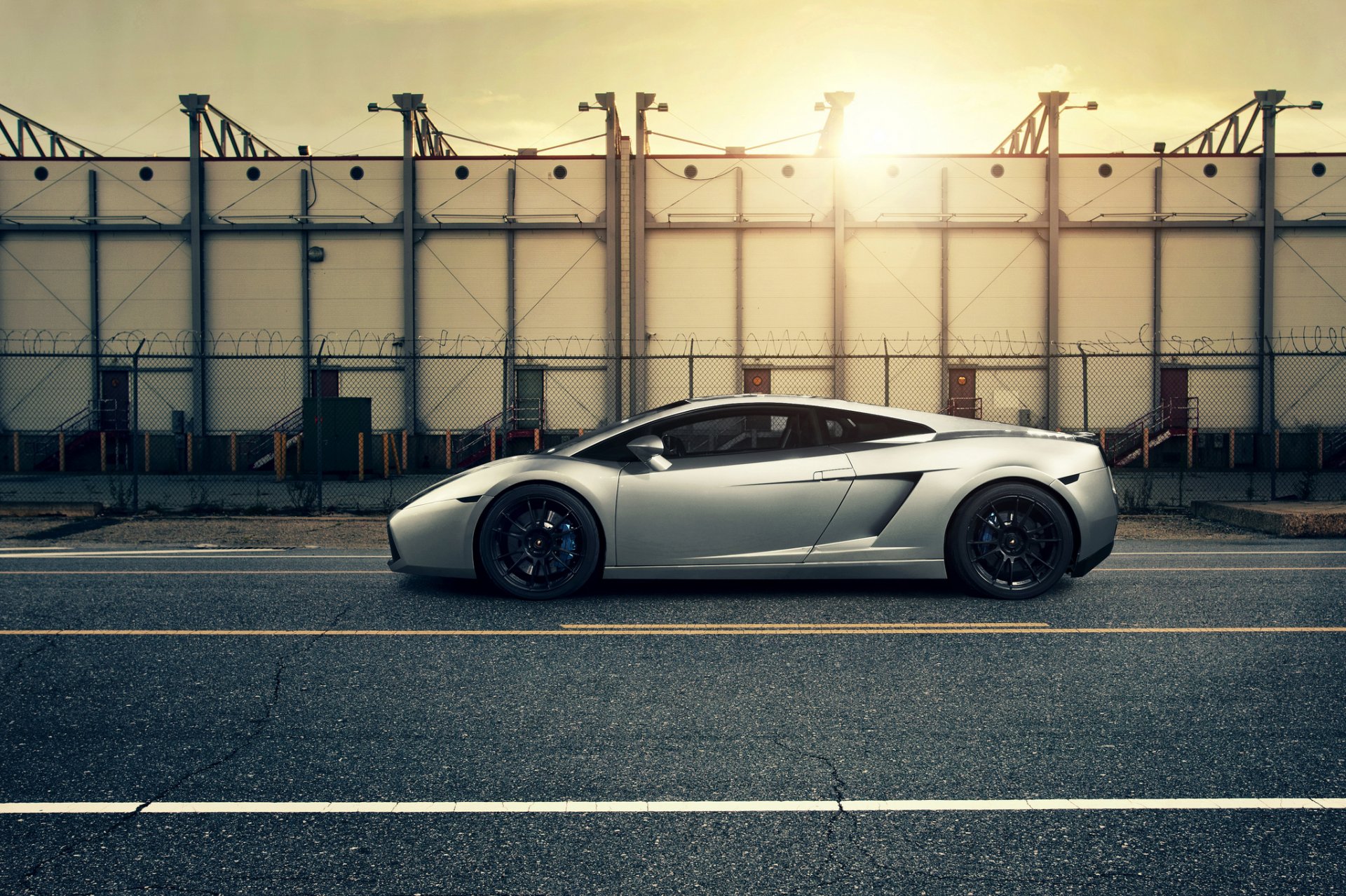 lamborghini gallardo auto coucher de soleil