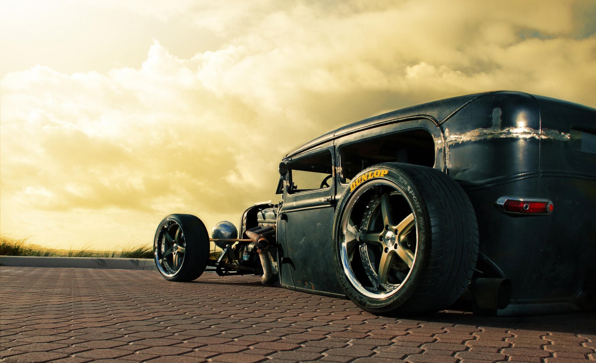 rusty ford car old stance