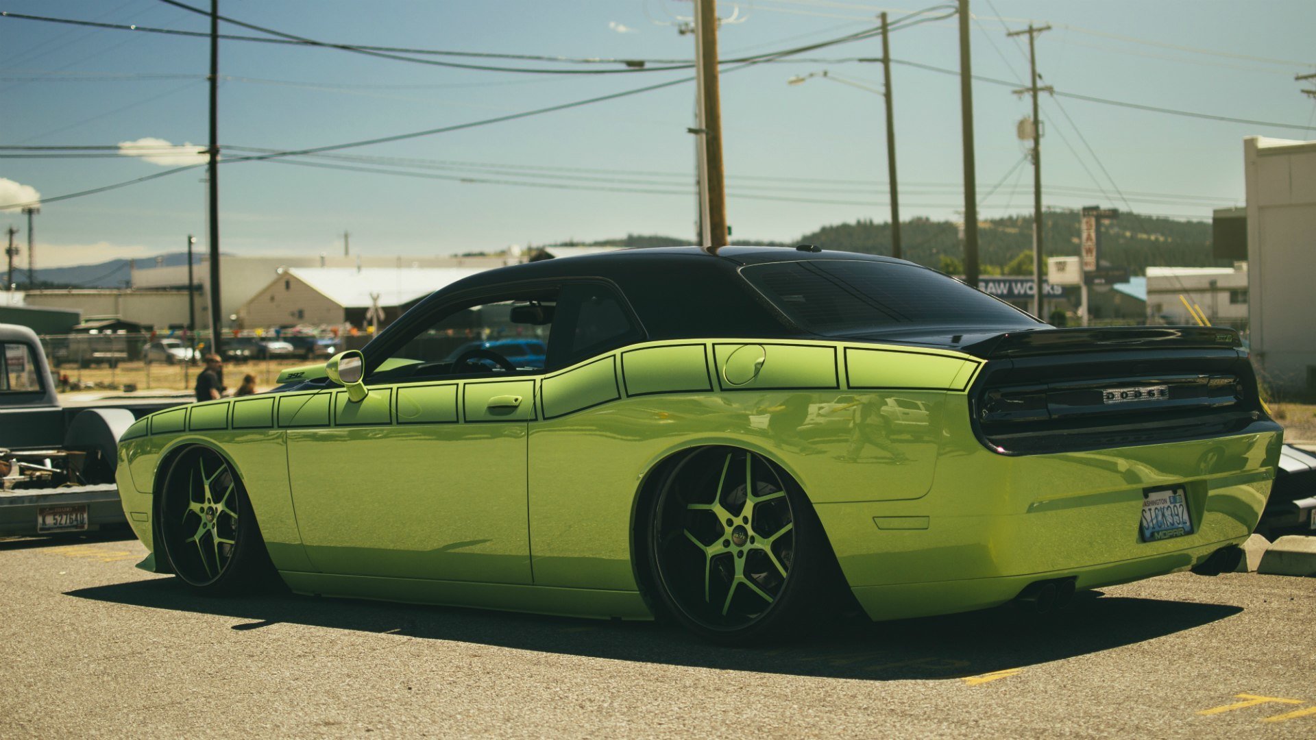 dodge challenger srt8 392 ville rue