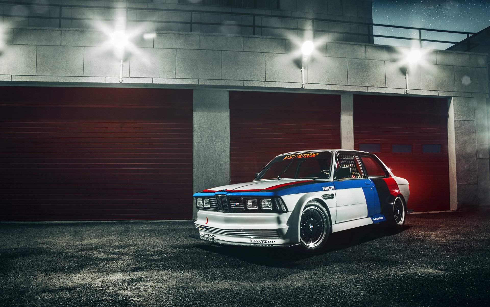 bmw serii 3 e21 gtr gfl biały przedni bolid body kit blask lampy noc