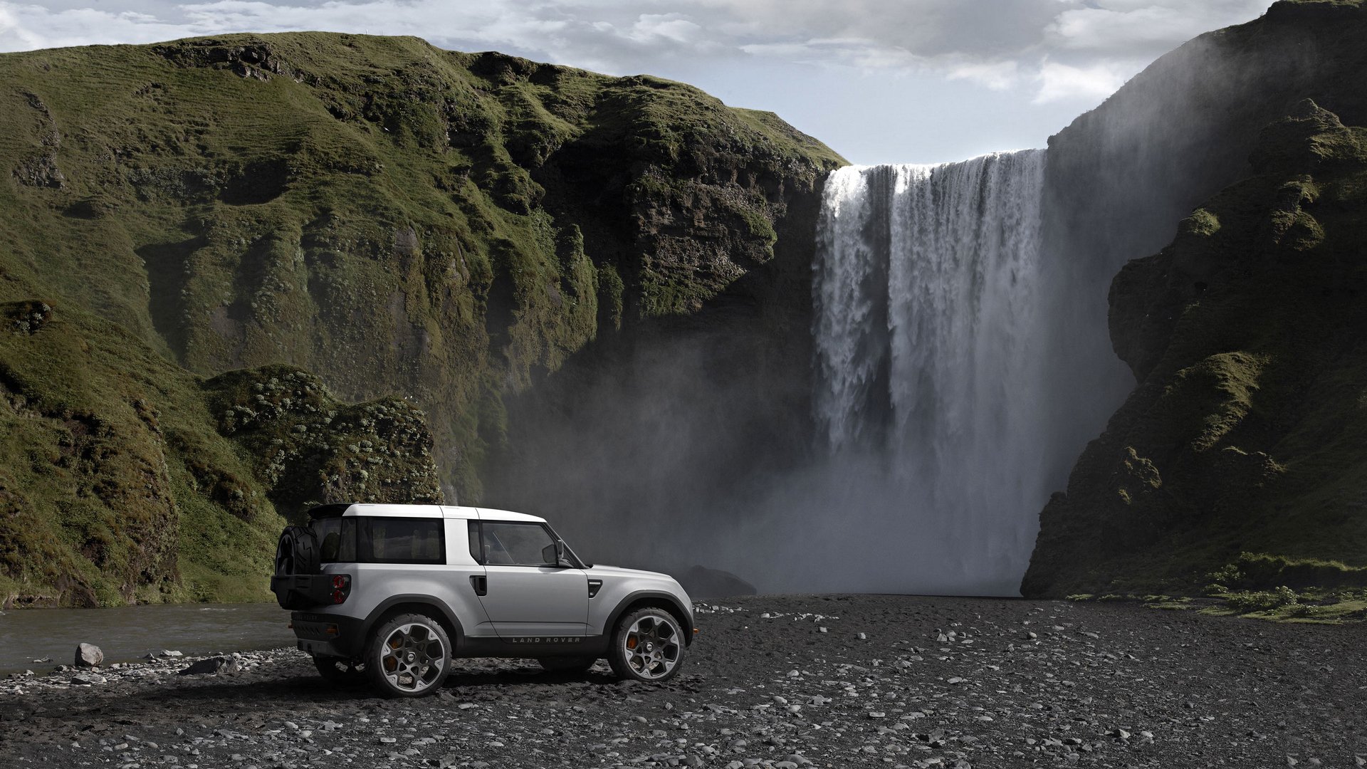 land rover sport berge felsen landschaft wasserfall