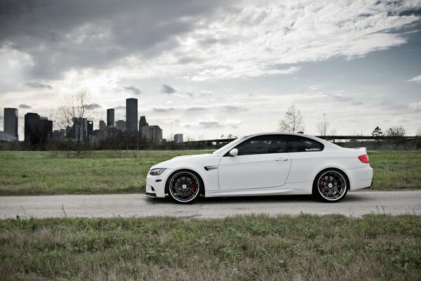 White BMW e93 with cool wheels