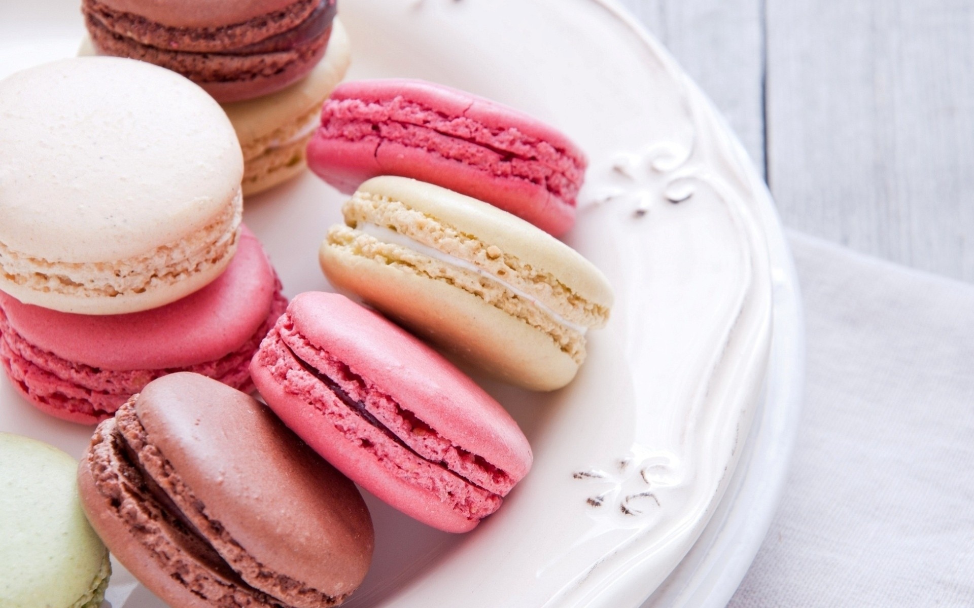 cookies dessert macaroon sweets plate macaron