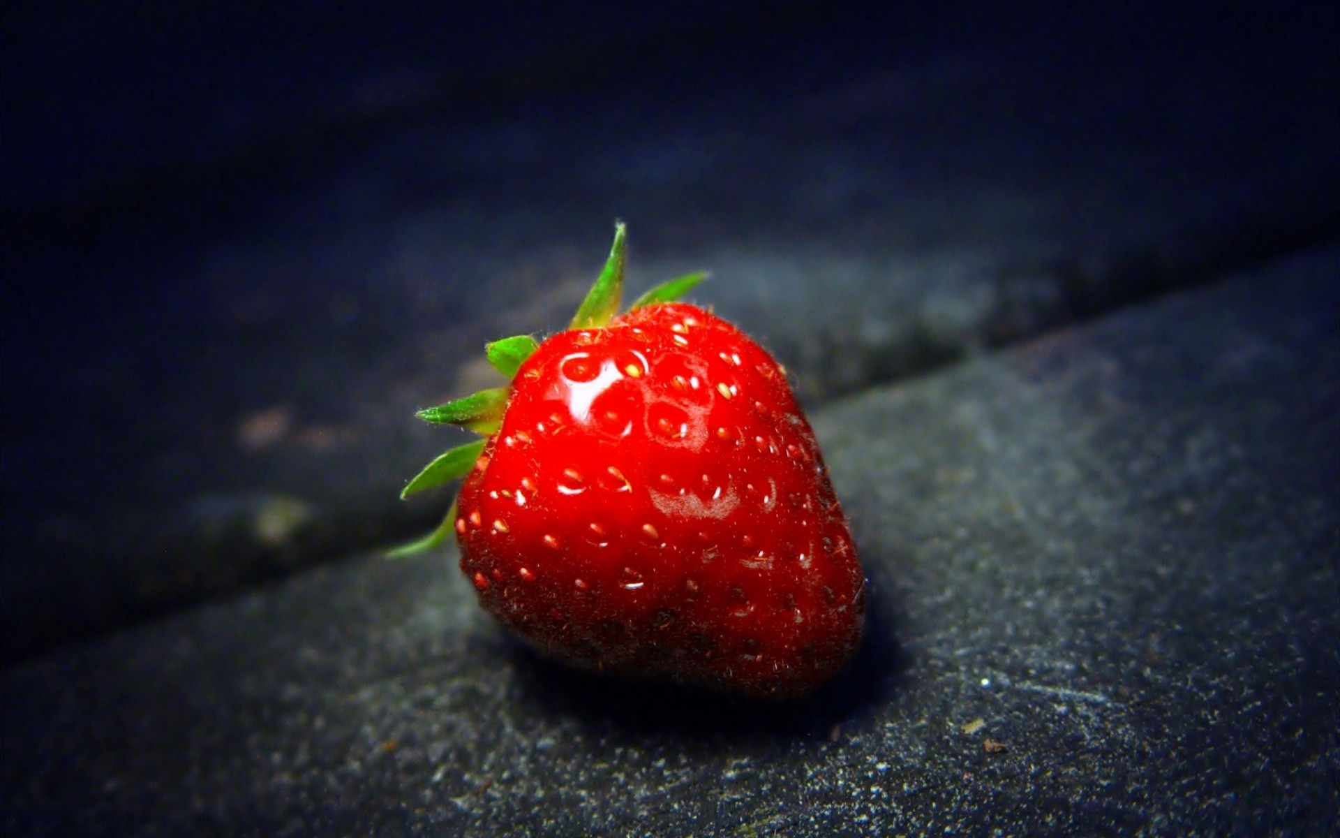 heet strawberry ripe berry