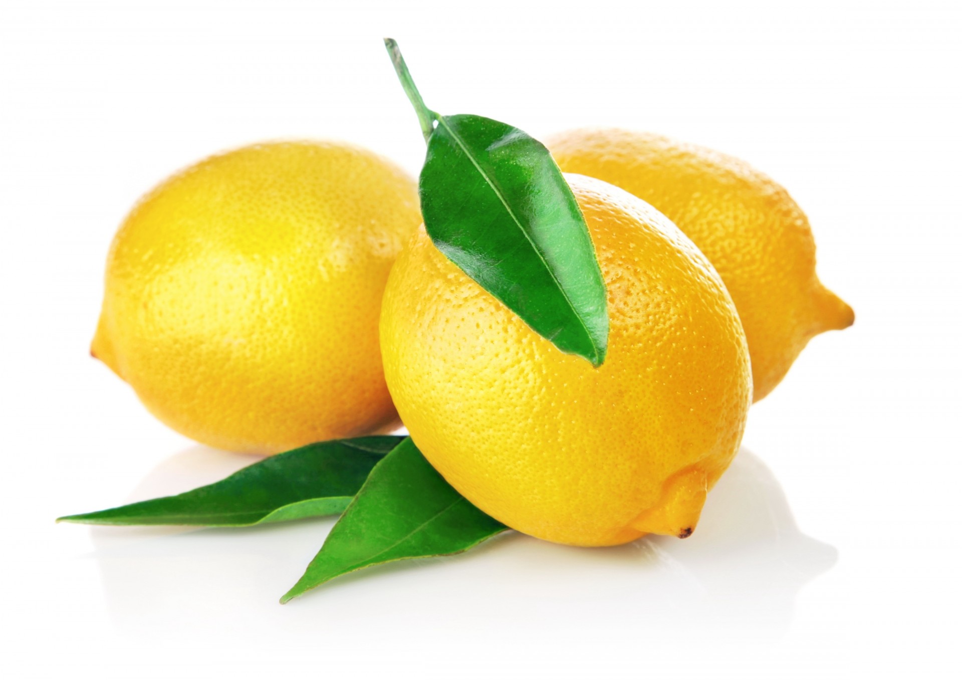 heet lemon white background