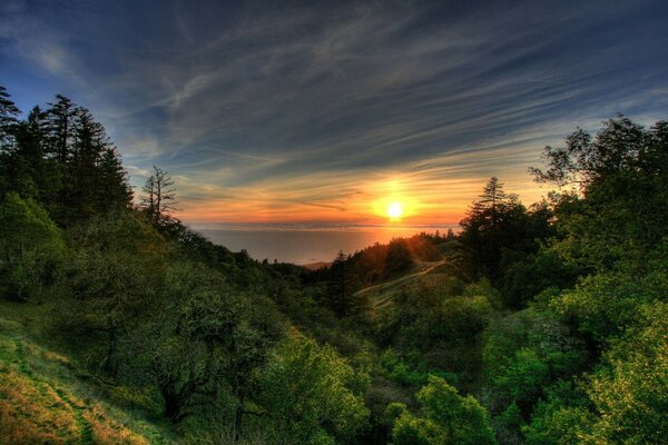 Sunset soonets with a view of nature