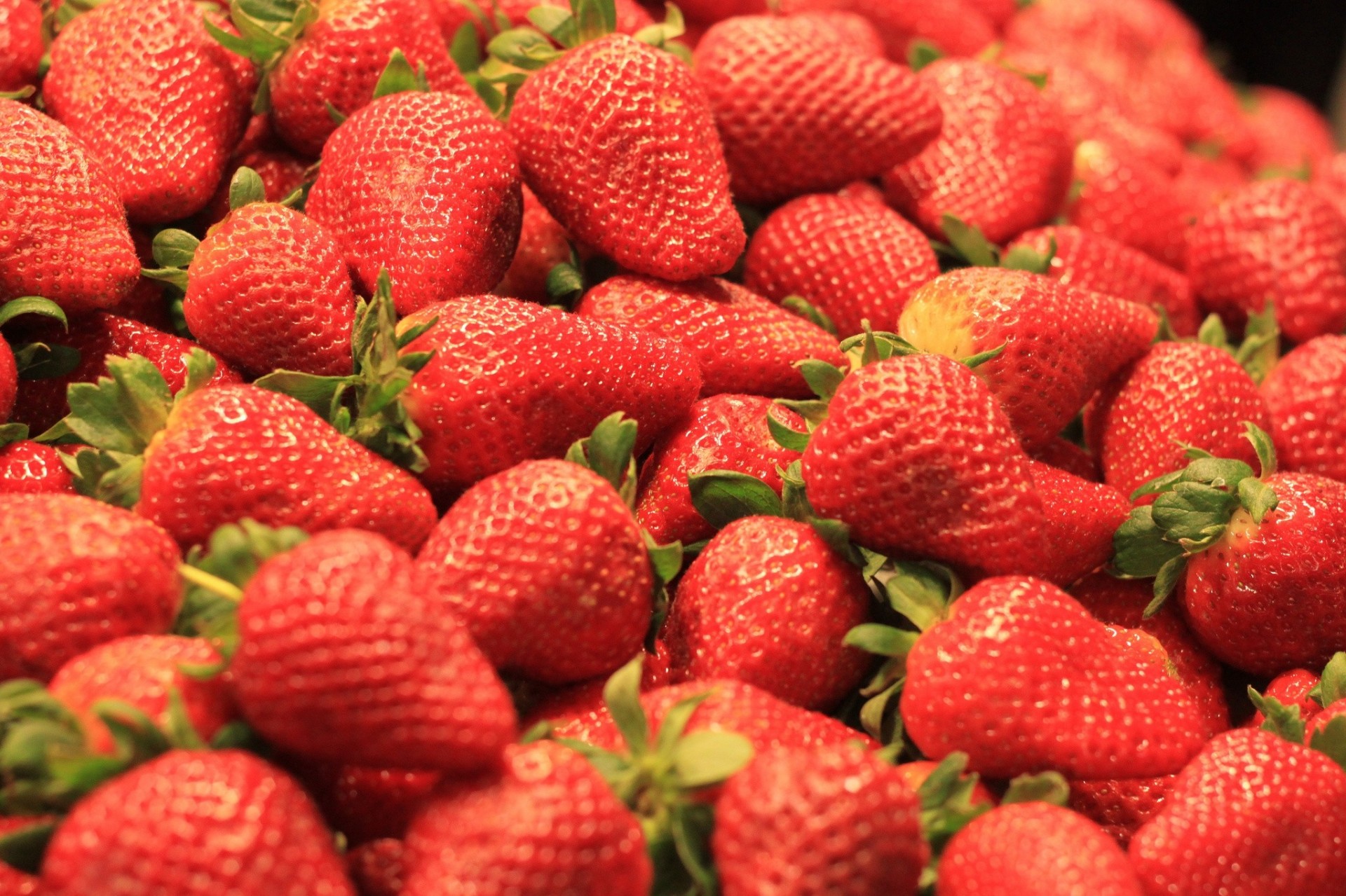 close up berries strawberry