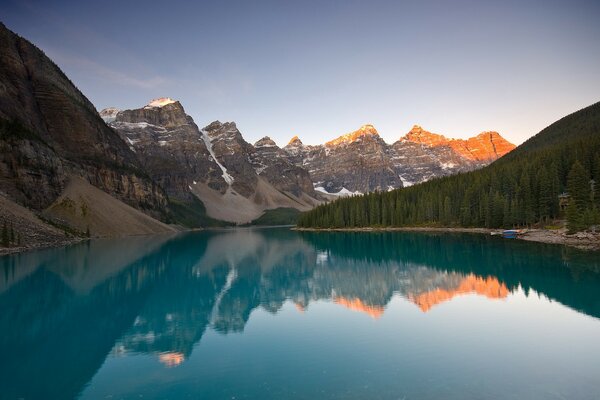 A beautiful place. Lake at the foot of the mountains