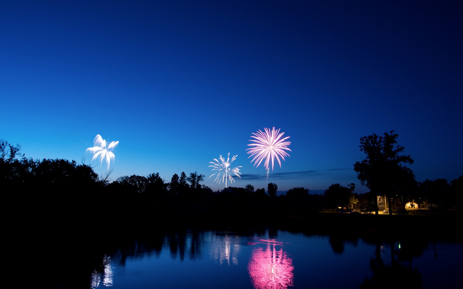 blau abend feuerwerk