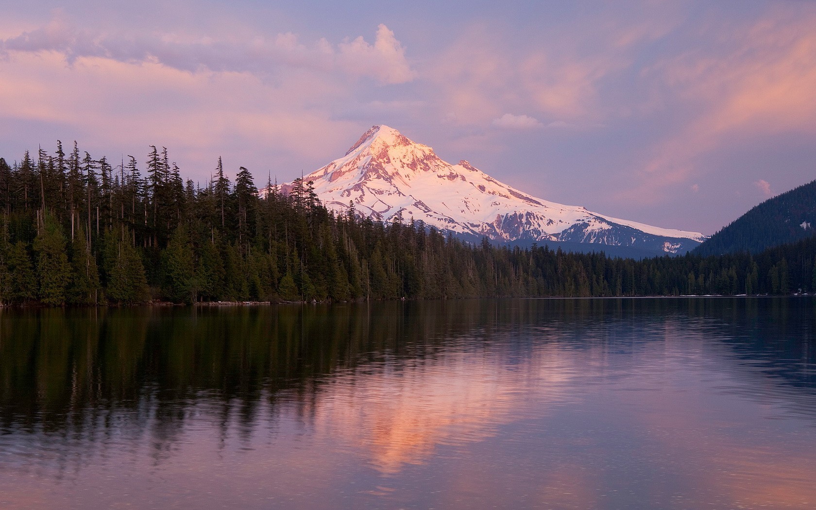 montañas lago árboles bosque