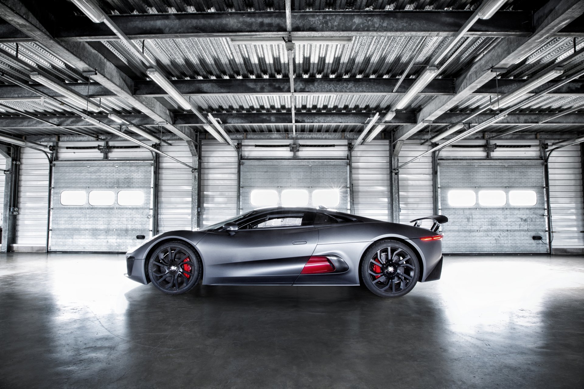 jaguar c-x75 hybrid supersportwagen prototyp auto seitenansicht jaguar