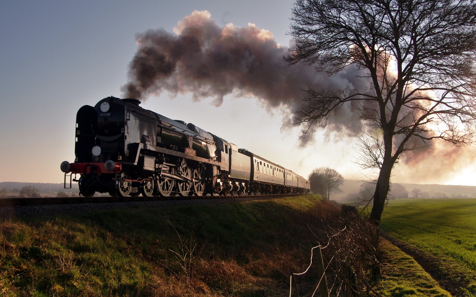 train locomotive chemin de fer