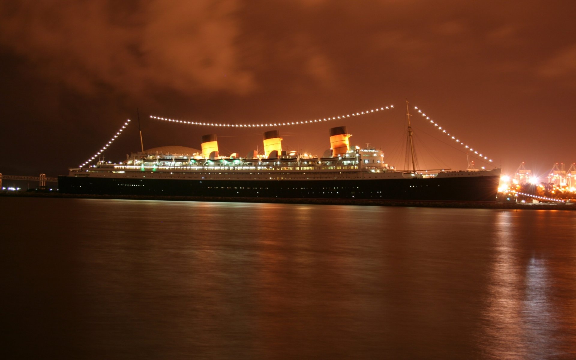 queen mary 2 crucero barco noche puerto